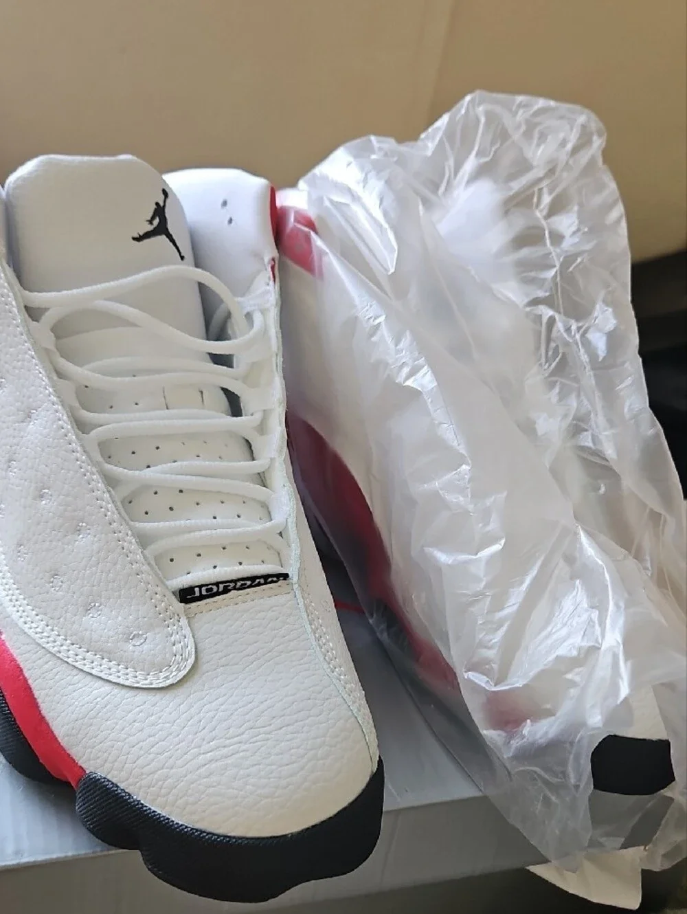 Men's White and Red Leather Basketball Sneakers